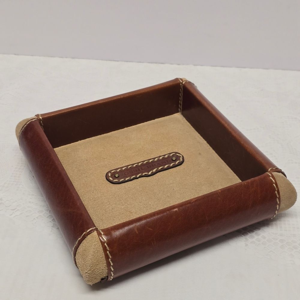 Fossil Genuine Leather Trinket Tray Vanity Jewelry Organizer